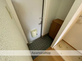 フローラルハイムオガワ【2階】の玄関