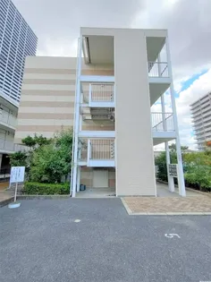 レオパレスラピート【1階】の外観