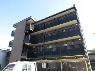 レオネクストスリーズ【4階】の外観