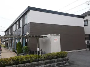 レオパレスヴィヴァーチェ青山【1階】の外観