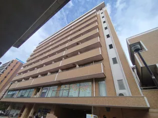 CELEB布施東の画像