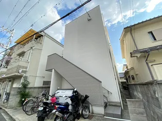 ディオーナ コサカの画像