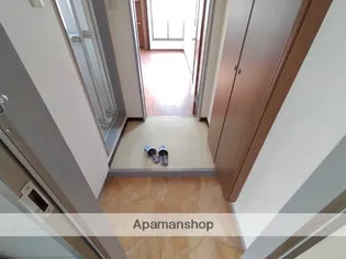 みとマンション【202号室】の玄関