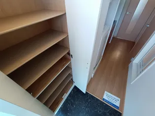 レオパレスサンマルク【1階】の玄関