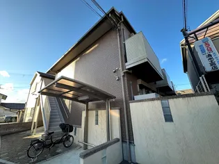 ユニヴェール【201号室号室】の外観