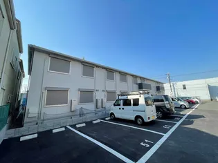 ラリュール【2階】の外観
