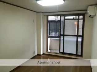 ビクトワール・シェル【2階】の居間