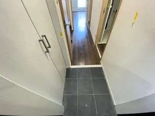 GOOD LIFE岩田【701号室】の玄関