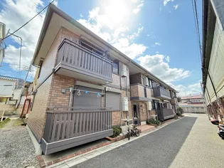 ドミール本町【1階】の外観