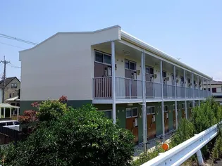 レオパレスフォレストいずみ【1階】の外観