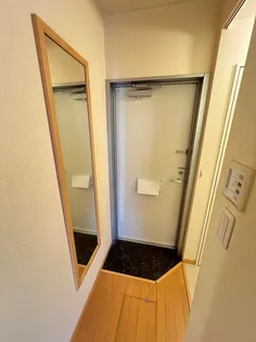 レオパレスそれいゆ北本町【1階】の玄関