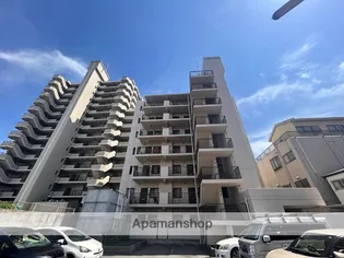 ファミーユ菊水【1階】の外観