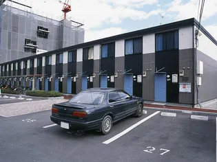 レオパレスルピナスの画像