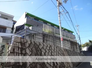 モダンアパートメント枚方岡山手町【1階】の外観