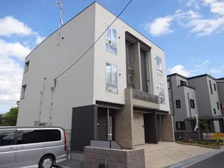 シャン ド フルール3番館の画像