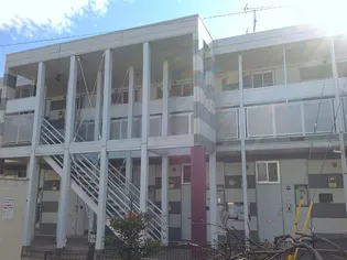 レオパレスシャローム氷室【1階】の外観