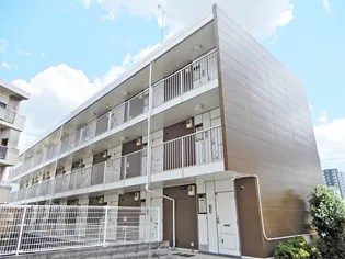 レオパレスアクト【3階】の外観