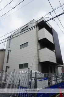 クレシア【1階】の外観