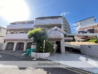 ラ・パルフェ・ド・カビーヌ【2階】の外観