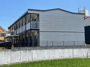 レオパレスコスモハウス【1階】の外観