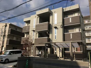 ソシュール【3階】の外観