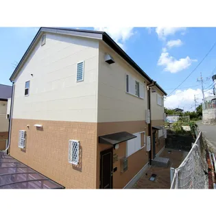 ザ ハウス オブ マダムジュエル  B2棟【1F号室号室】の外観