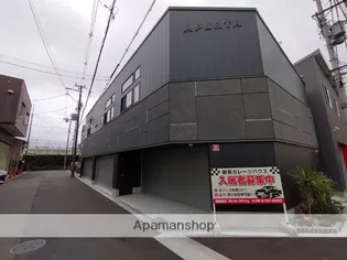 APERTA【1階】の外観