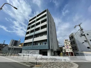 プラムコート【3階】の外観