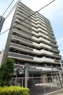 レジュールアッシュ梅田レジデンス【8階】の外観