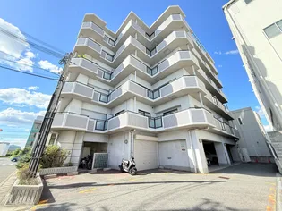 ルルド今米【4階】の外観