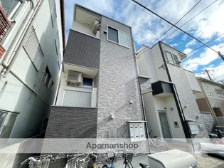 ラ・ヴェネレ【1階】の外観