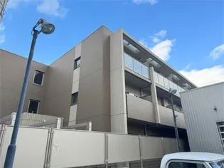 Y’Z LUCAO【1階】の外観