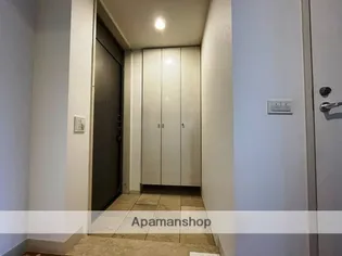 ワコーレ甲子園壱番町【3階】の玄関