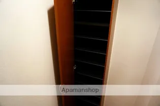 プラチナコート【7階】の玄関