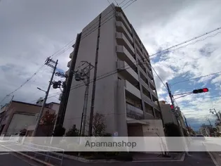 ラベニール【8階】の外観