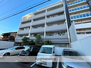 シャトー中島 本館【3階】の外観