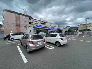 レオパレスフジ【2階】の周辺