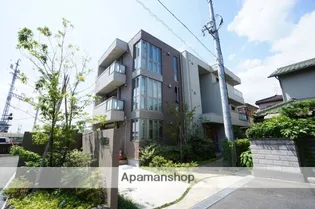 シャーメゾン南茨木【1階】の外観