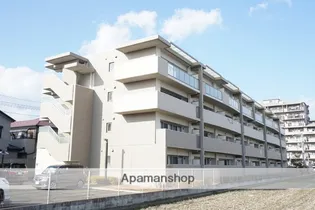 クレセントコートの画像