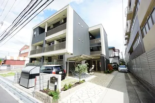 チェルナ コシュカ【2階】の外観