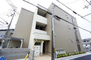 タウンハウスKK IIIの画像