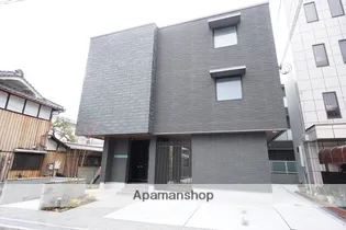 シャーメゾンENGLISCH【3階】の外観