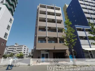 アストレア豊中清風荘【5階】の外観