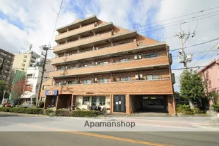 EAST AS ONE【2階】の外観