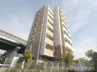 シャインビュー豊中【6階】の外観