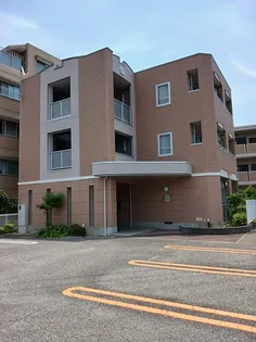 コンフォート宝塚【2階】の外観