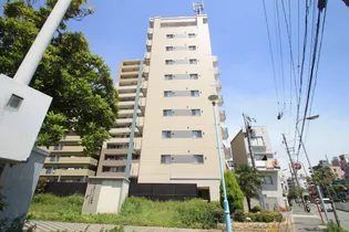 レビソール【6階】の外観