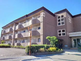 アドラブール【3階】の外観