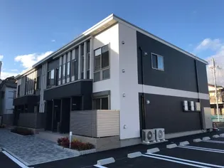 ラ グランディールの画像