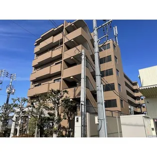 アエロポール伊丹【303号室】の外観